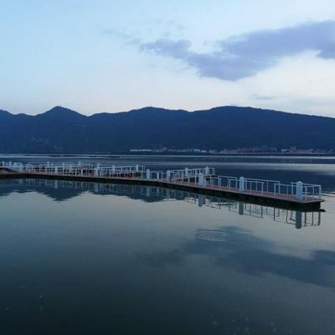 交通舟橋 交通浮橋